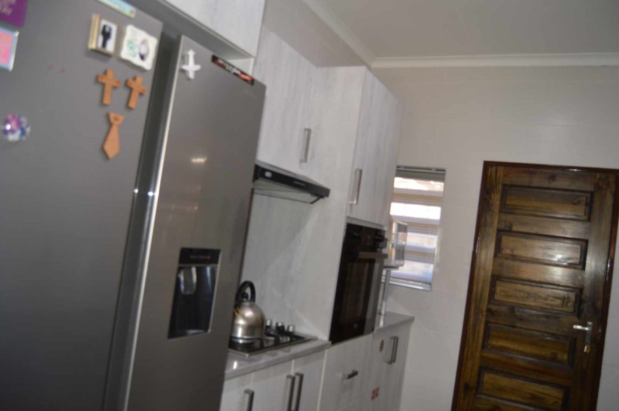 3 Bedroom Property for Sale in Randhart Gauteng