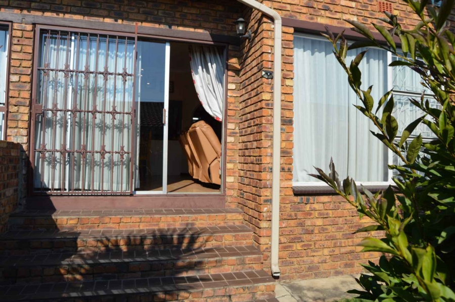 3 Bedroom Property for Sale in Randhart Gauteng