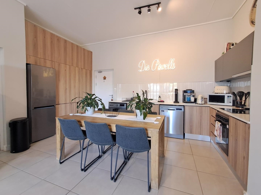 2 Bedroom Property for Sale in Aspen Hills Gauteng