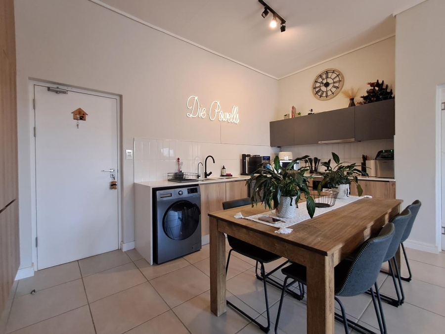2 Bedroom Property for Sale in Aspen Hills Gauteng
