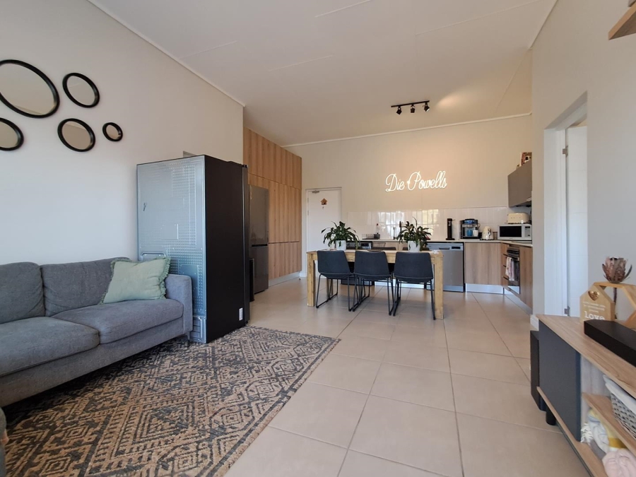 2 Bedroom Property for Sale in Aspen Hills Gauteng