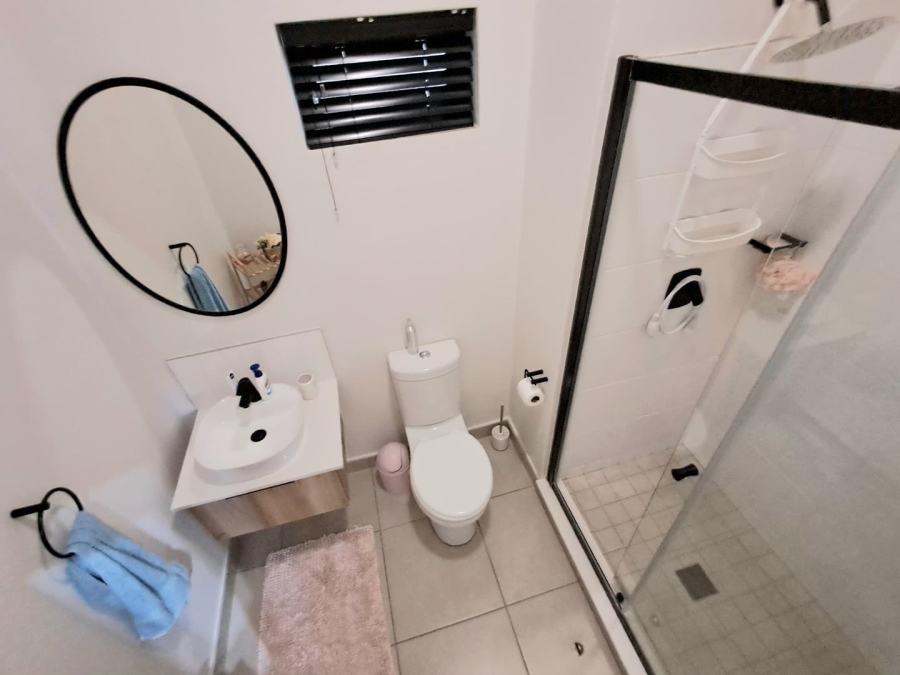 2 Bedroom Property for Sale in Aspen Hills Gauteng
