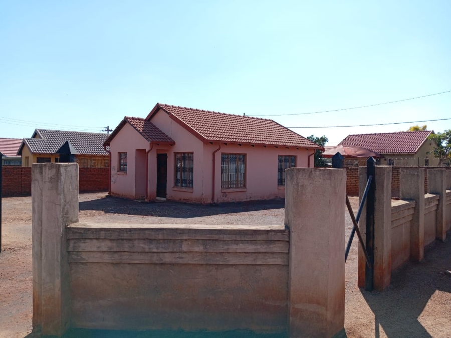 2 Bedroom Property for Sale in Ga-Rankuwa Gauteng