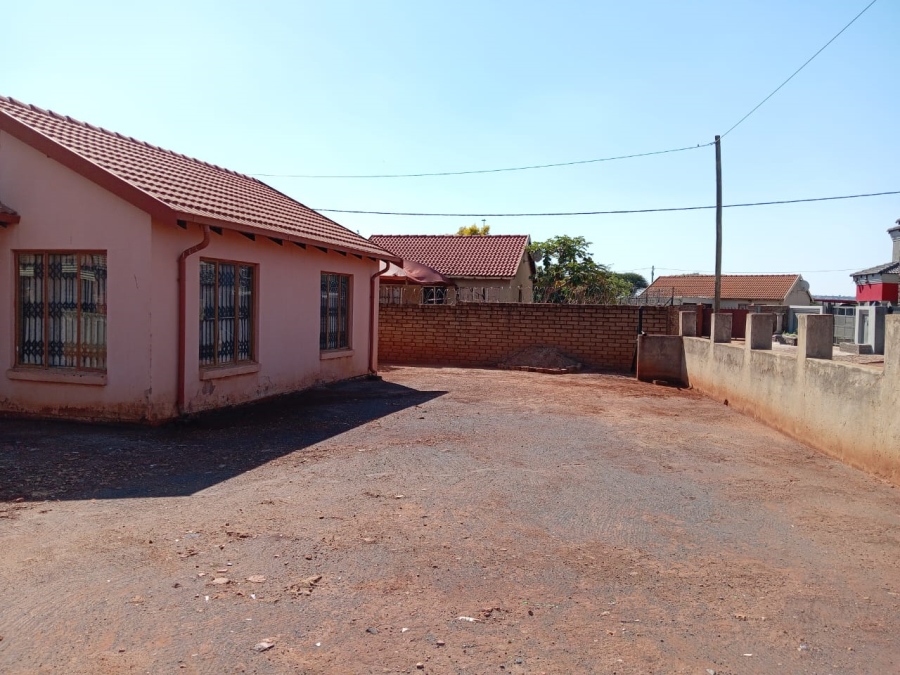 2 Bedroom Property for Sale in Ga-Rankuwa Gauteng