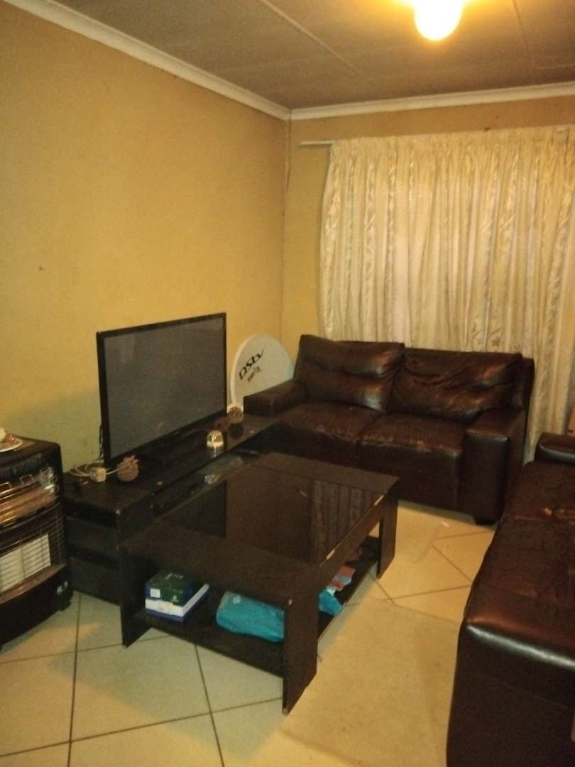 2 Bedroom Property for Sale in Ga-Rankuwa Gauteng