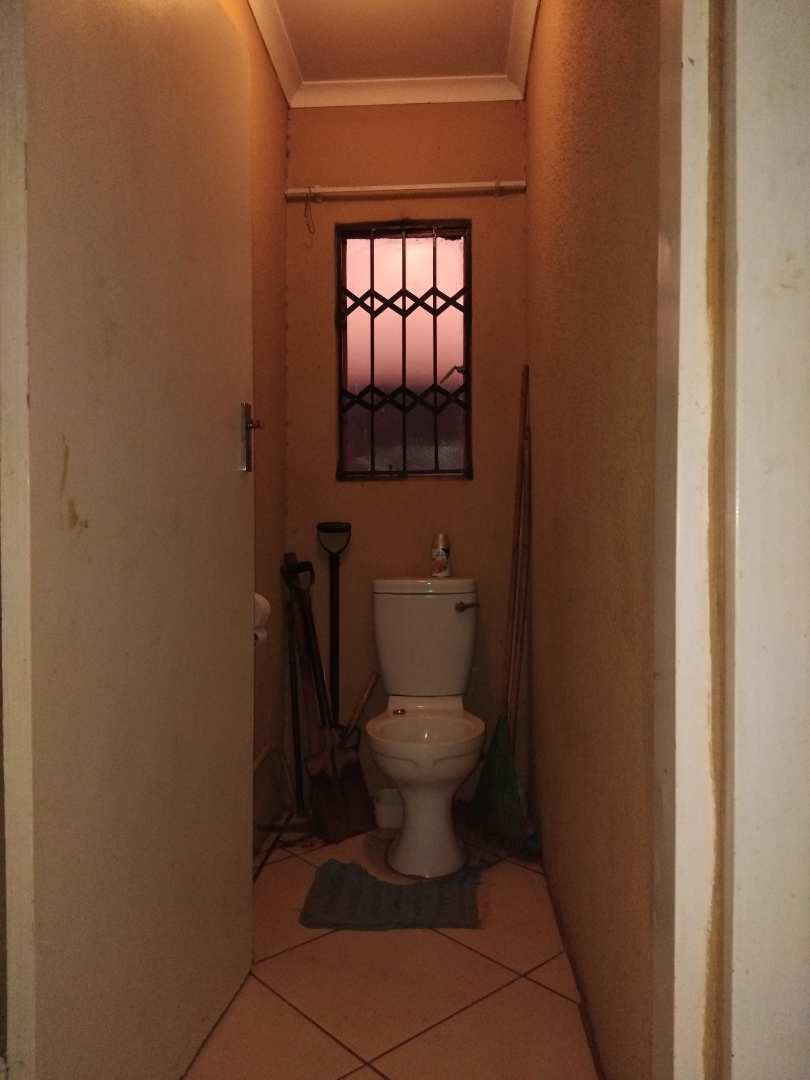 2 Bedroom Property for Sale in Ga-Rankuwa Gauteng