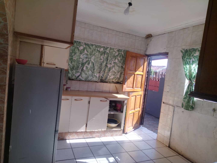 2 Bedroom Property for Sale in Soshanguve LL Gauteng