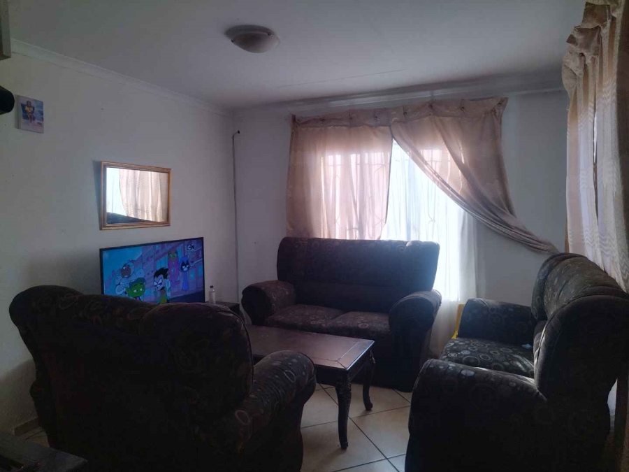 2 Bedroom Property for Sale in Soshanguve VV Gauteng