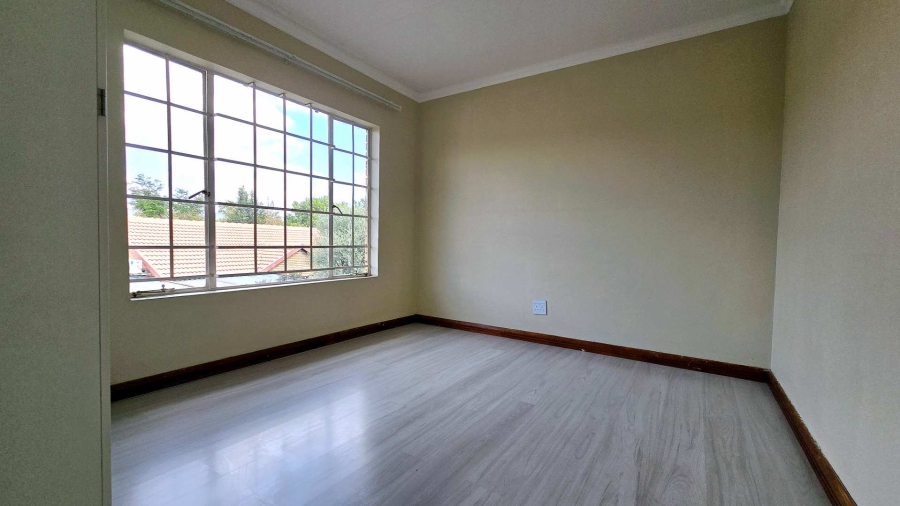 3 Bedroom Property for Sale in Equestria Gauteng