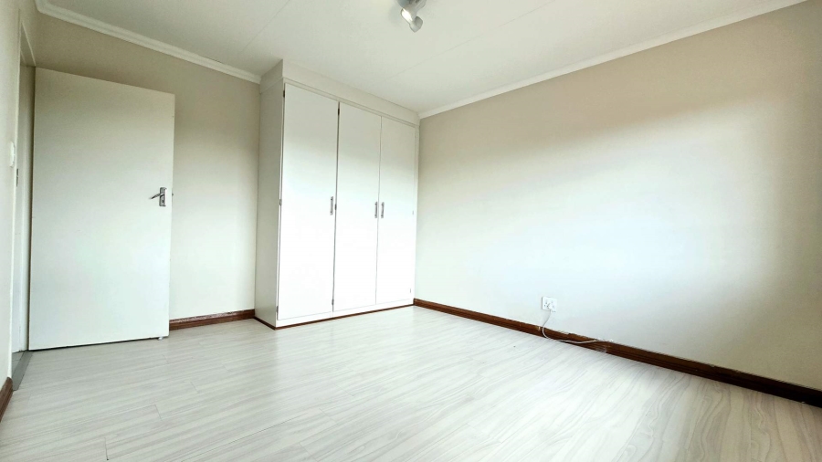 3 Bedroom Property for Sale in Equestria Gauteng