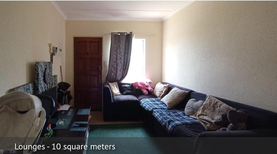 2 Bedroom Property for Sale in Olievenhoutbosch Gauteng