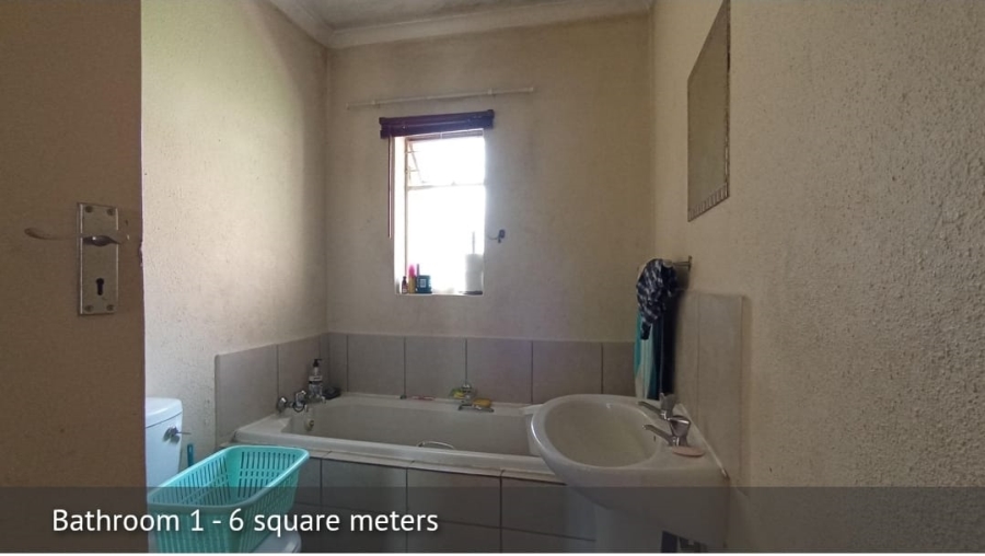 2 Bedroom Property for Sale in Olievenhoutbosch Gauteng