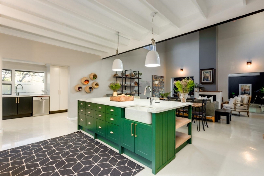5 Bedroom Property for Sale in Kyalami Estates Gauteng