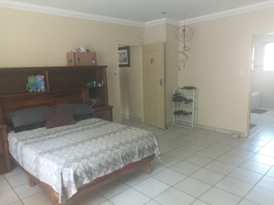 To Let 3 Bedroom Property for Rent in Rothdene Gauteng