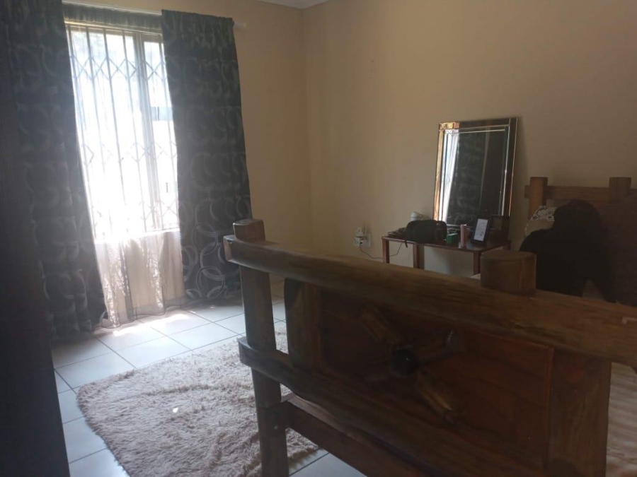 To Let 3 Bedroom Property for Rent in Rothdene Gauteng