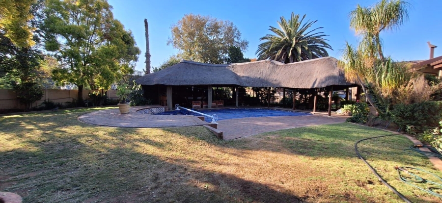 5 Bedroom Property for Sale in Libradene Gauteng