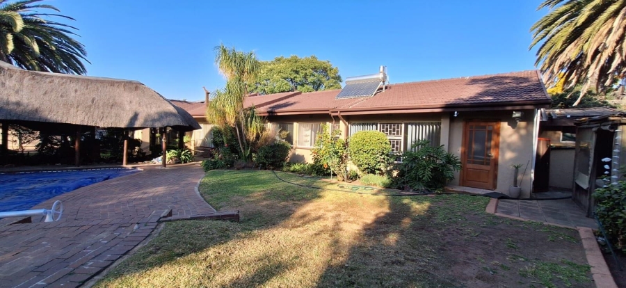 5 Bedroom Property for Sale in Libradene Gauteng