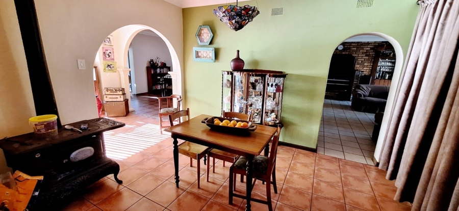5 Bedroom Property for Sale in Libradene Gauteng