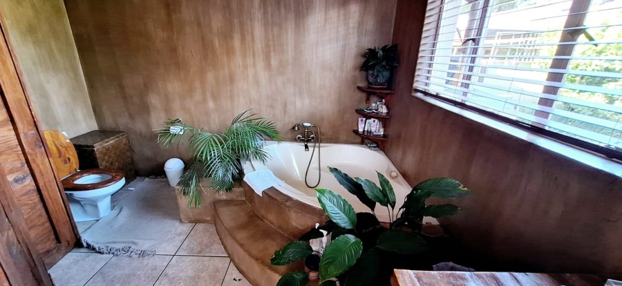 5 Bedroom Property for Sale in Libradene Gauteng