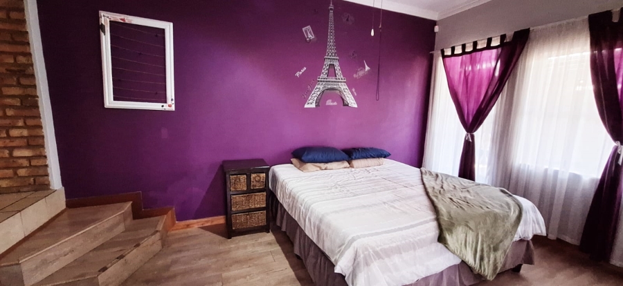 5 Bedroom Property for Sale in Libradene Gauteng