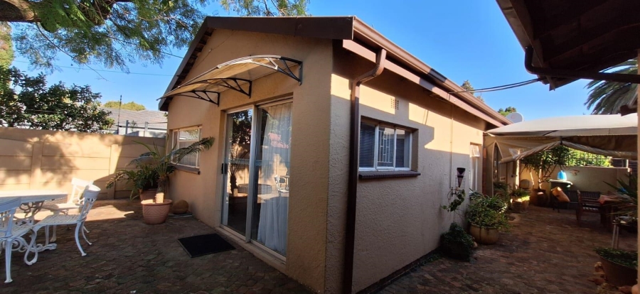 5 Bedroom Property for Sale in Libradene Gauteng