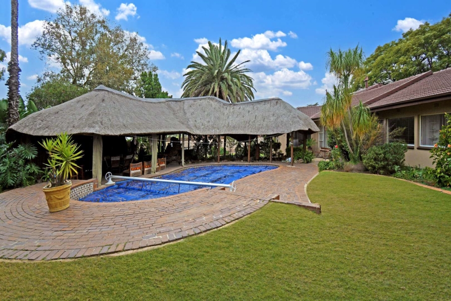 5 Bedroom Property for Sale in Libradene Gauteng