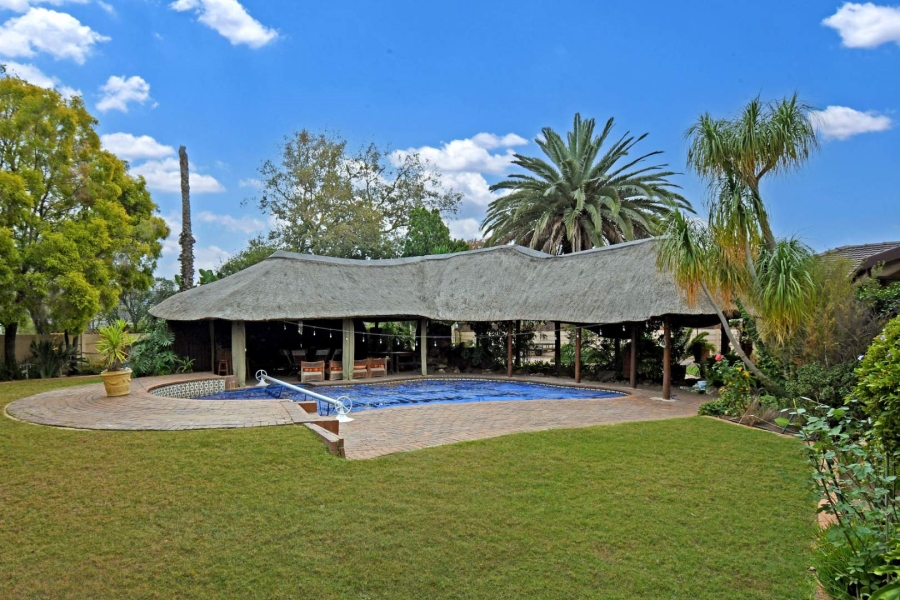 5 Bedroom Property for Sale in Libradene Gauteng