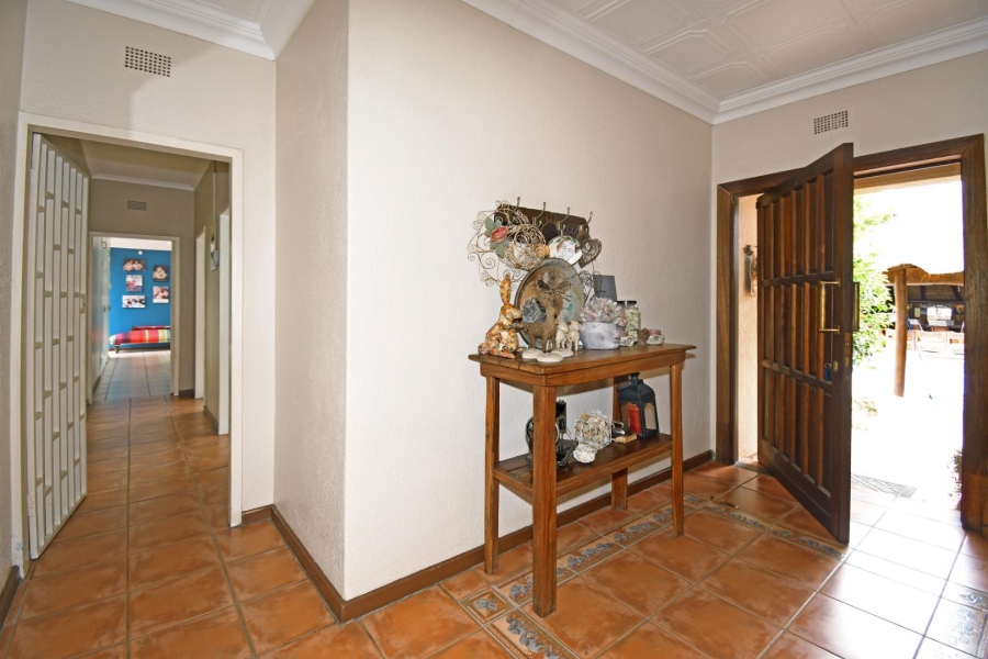 5 Bedroom Property for Sale in Libradene Gauteng