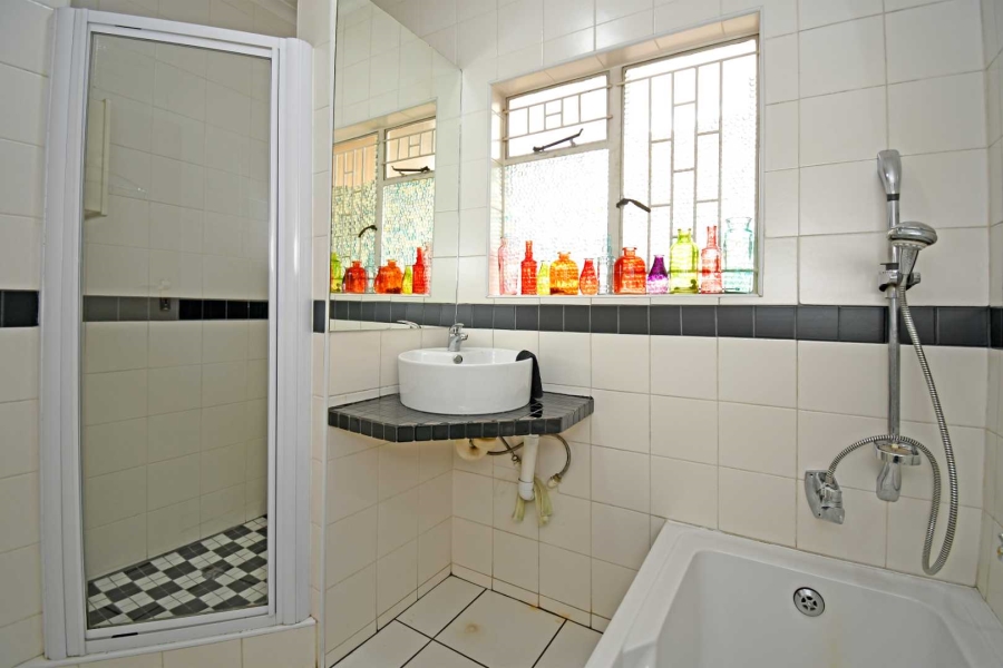 5 Bedroom Property for Sale in Libradene Gauteng