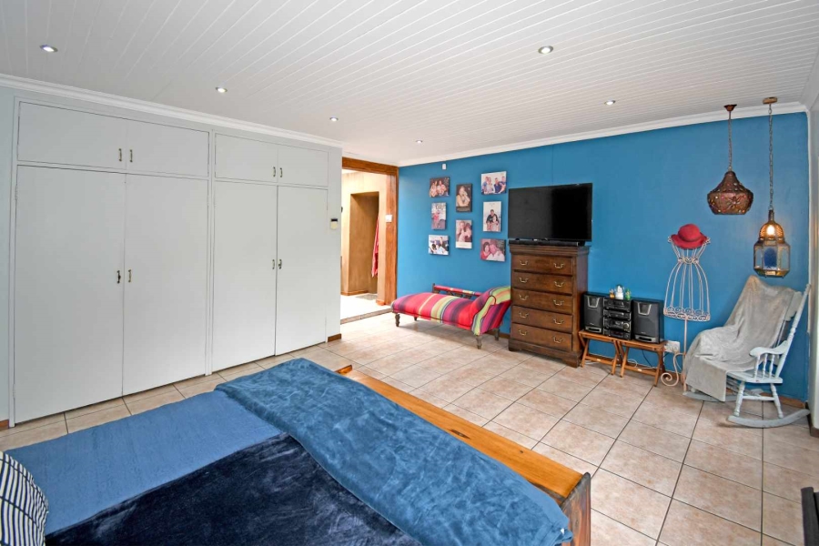5 Bedroom Property for Sale in Libradene Gauteng