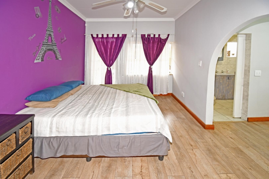 5 Bedroom Property for Sale in Libradene Gauteng