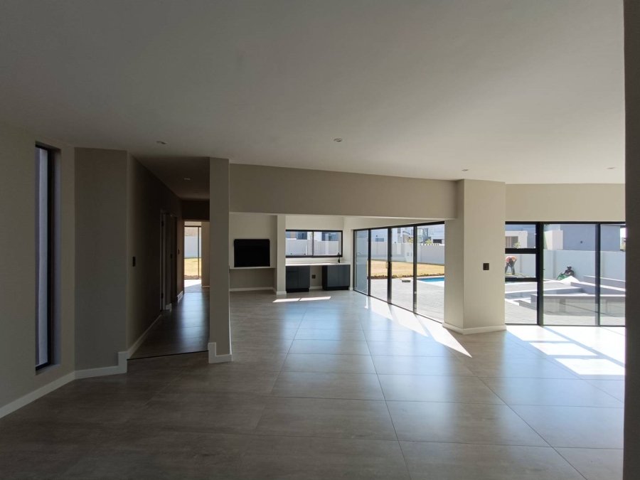 4 Bedroom Property for Sale in Midstream Heights Gauteng