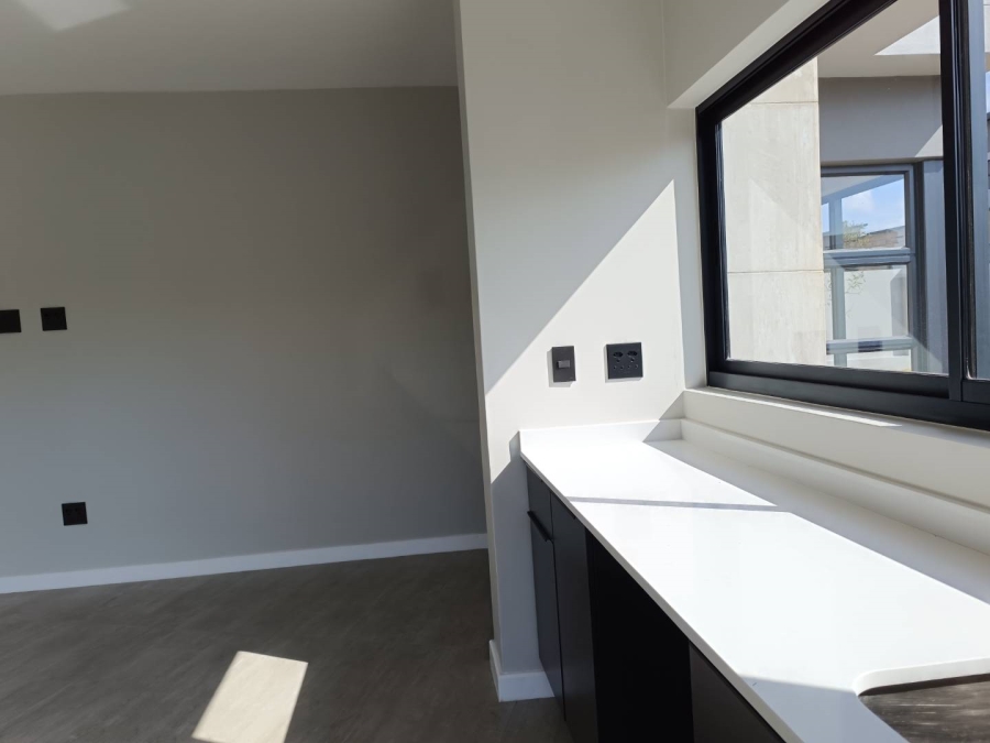 4 Bedroom Property for Sale in Midstream Heights Gauteng