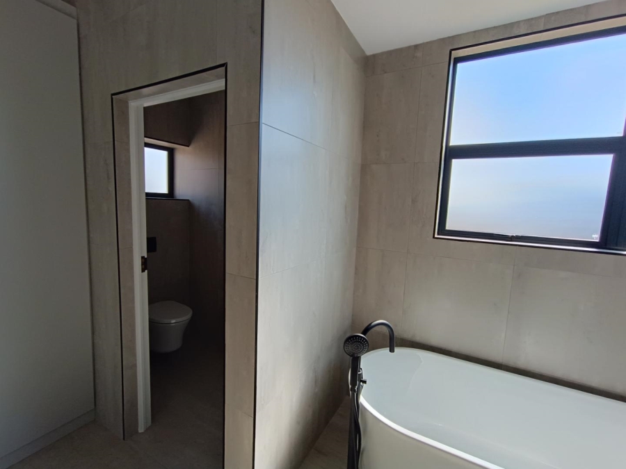 4 Bedroom Property for Sale in Midstream Heights Gauteng