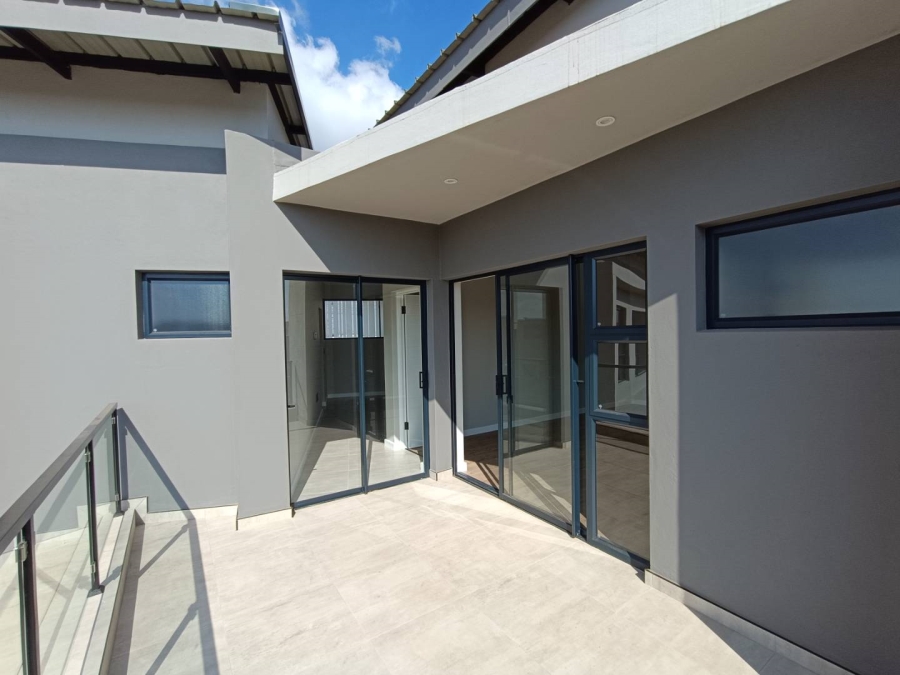 4 Bedroom Property for Sale in Midstream Heights Gauteng