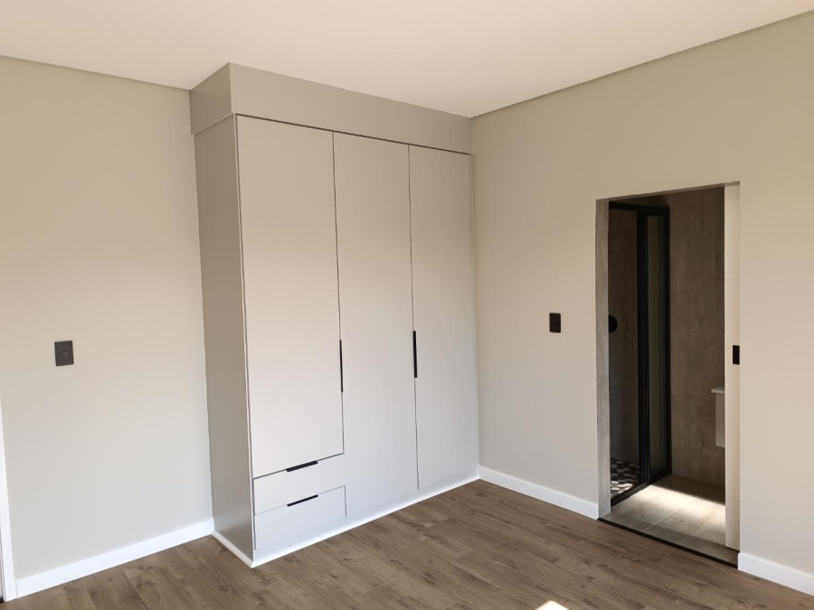 4 Bedroom Property for Sale in Midstream Heights Gauteng