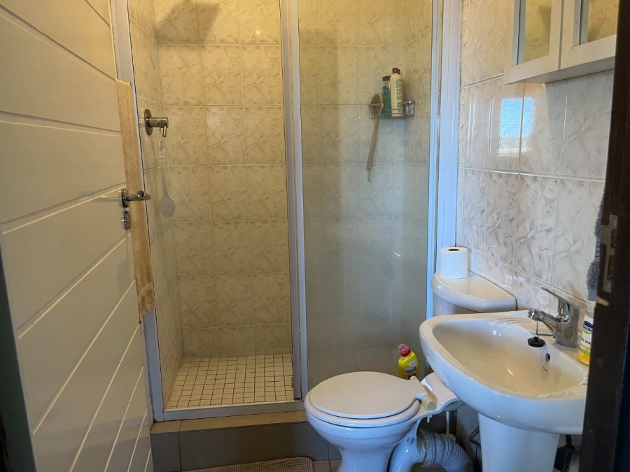To Let 2 Bedroom Property for Rent in Jackal Creek Golf Estate Gauteng