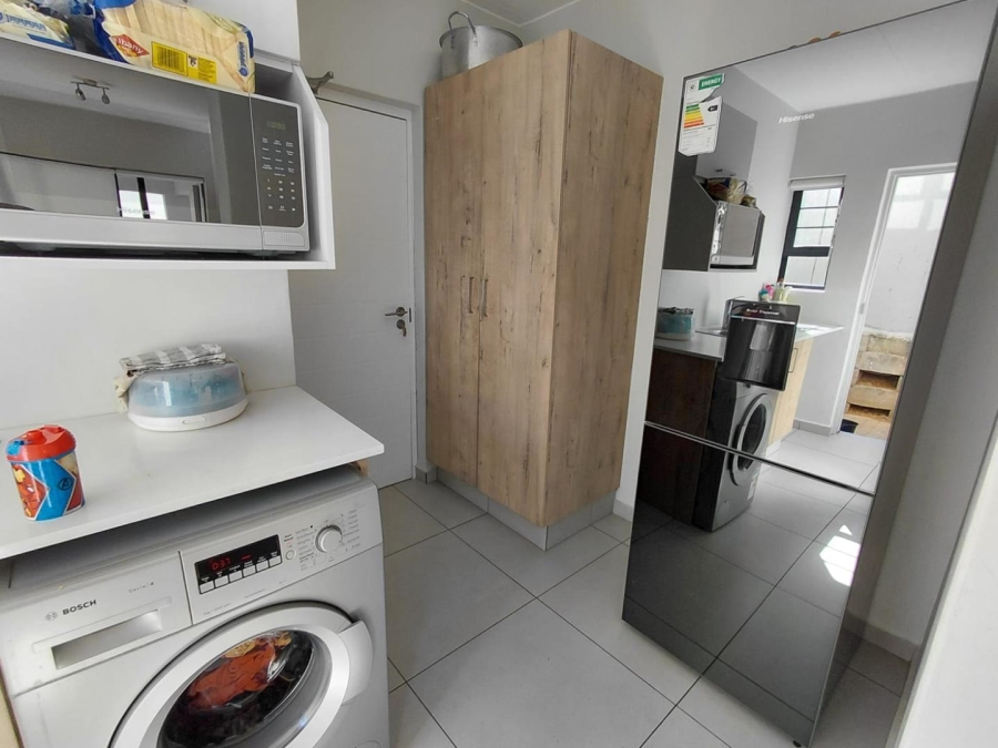 To Let 3 Bedroom Property for Rent in Broadacres Gauteng