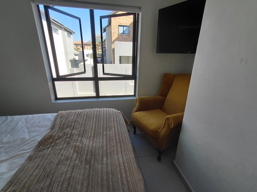 To Let 3 Bedroom Property for Rent in Broadacres Gauteng