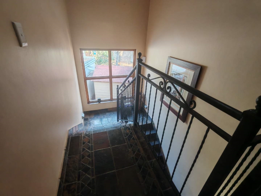 3 Bedroom Property for Sale in Eldoraigne Gauteng