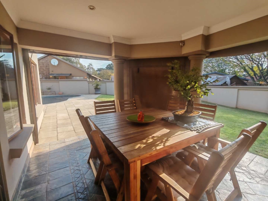 3 Bedroom Property for Sale in Eldoraigne Gauteng