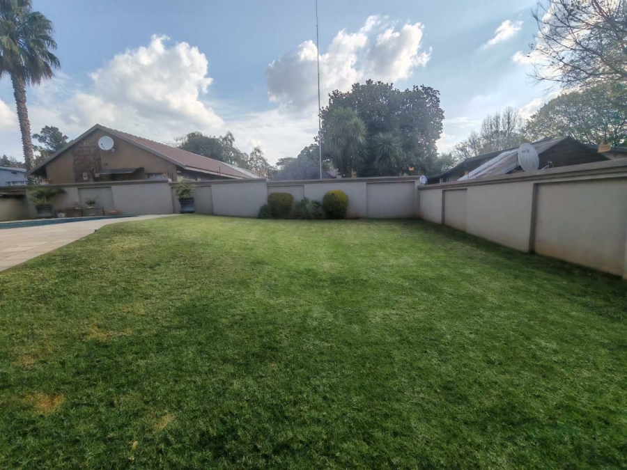 3 Bedroom Property for Sale in Eldoraigne Gauteng