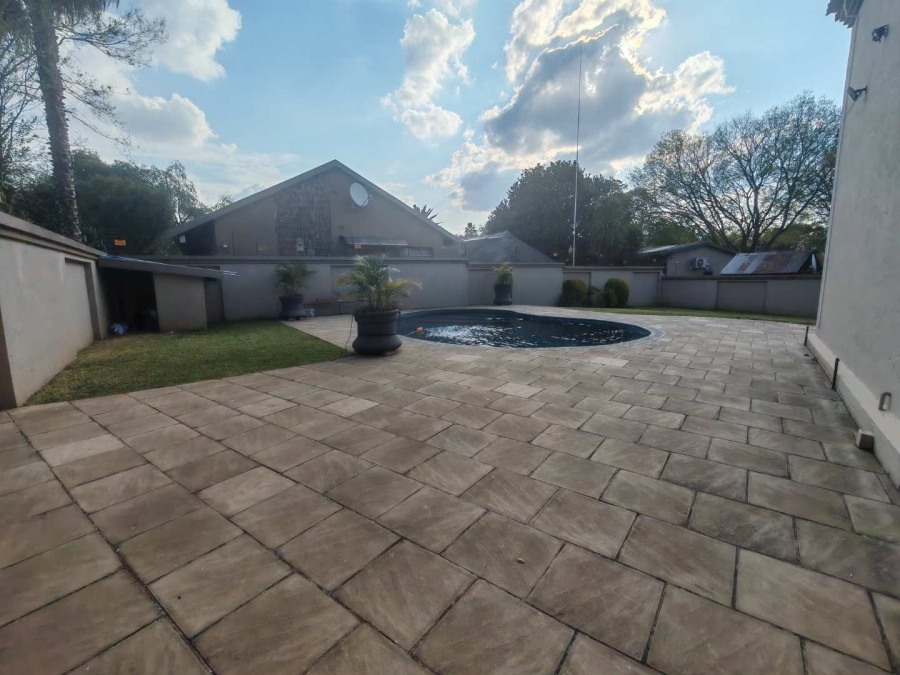 3 Bedroom Property for Sale in Eldoraigne Gauteng