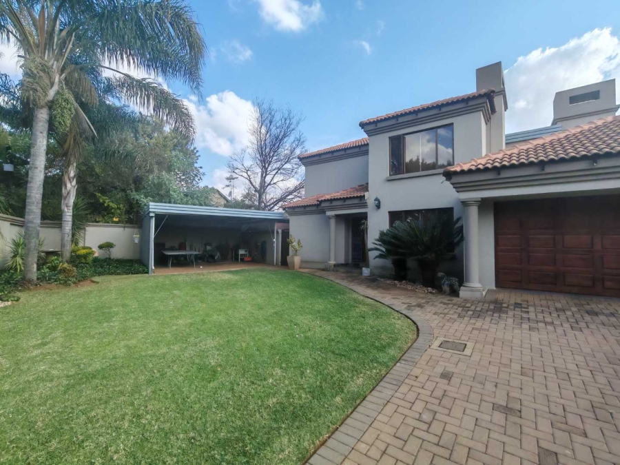 3 Bedroom Property for Sale in Eldoraigne Gauteng