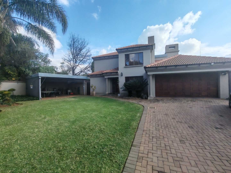 3 Bedroom Property for Sale in Eldoraigne Gauteng