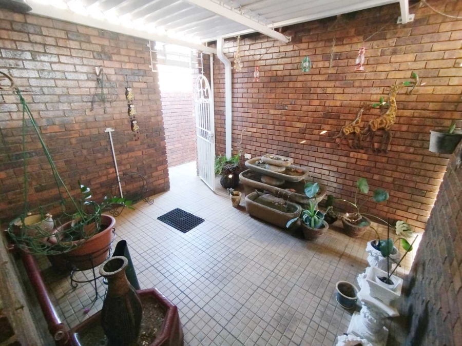 3 Bedroom Property for Sale in Wonderboom Gauteng