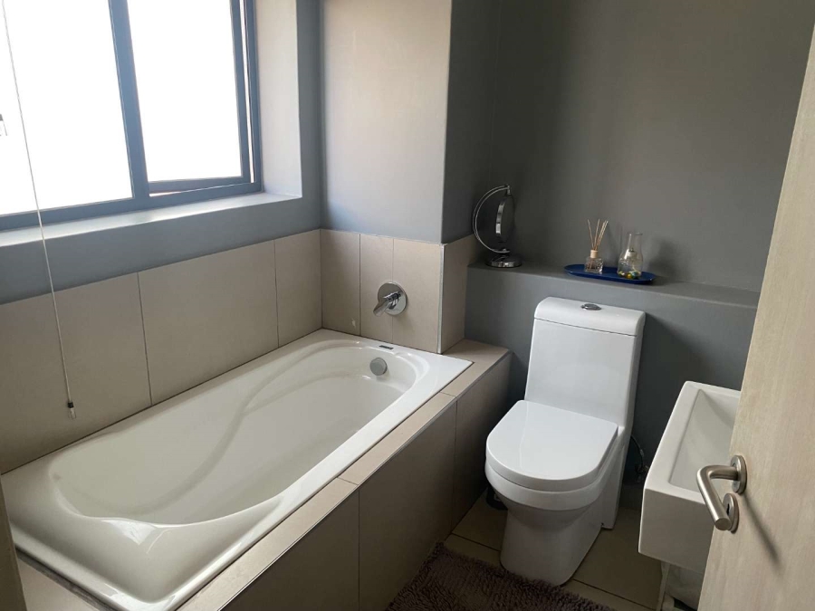 To Let 3 Bedroom Property for Rent in Heritage Hill Gauteng