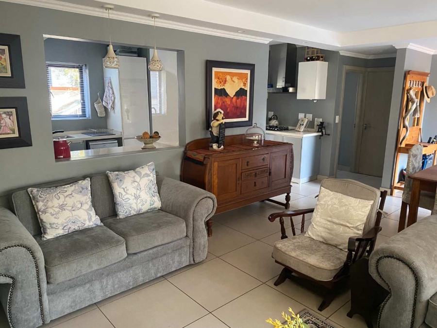 To Let 3 Bedroom Property for Rent in Heritage Hill Gauteng