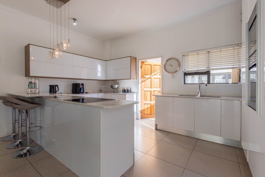 To Let 4 Bedroom Property for Rent in Willowbrook Gauteng