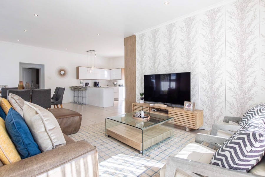 To Let 4 Bedroom Property for Rent in Willowbrook Gauteng
